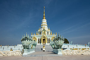 Wat Saen Suk