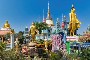 Wat Santi Nikhom